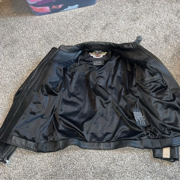 Harley Davidson Men's Perforated Breathable Black Leather Riding Jacket Medium - Picture 8 of 11